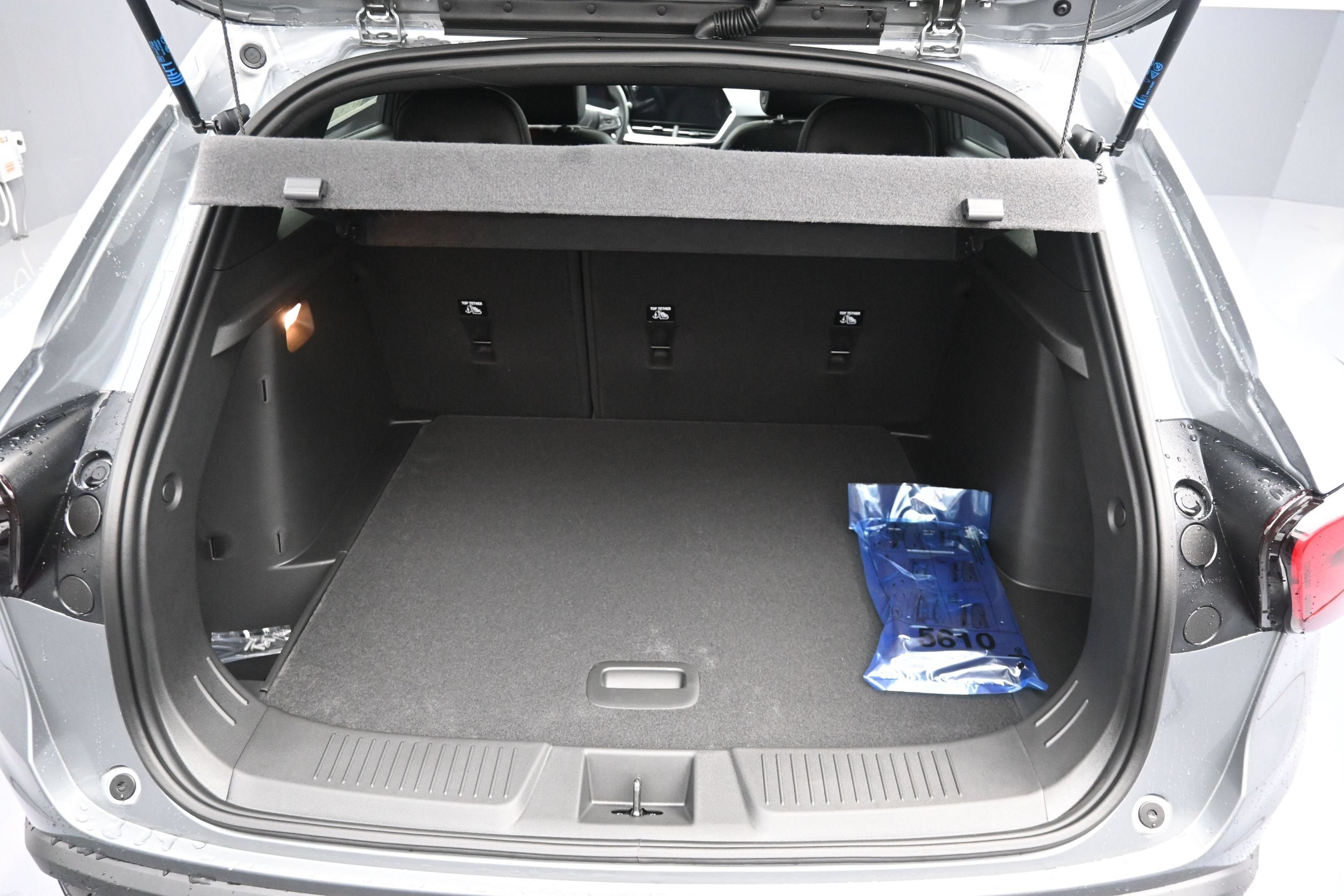 New 2026 Chevrolet Trax RS w/ Sunroof Package FWD image 30