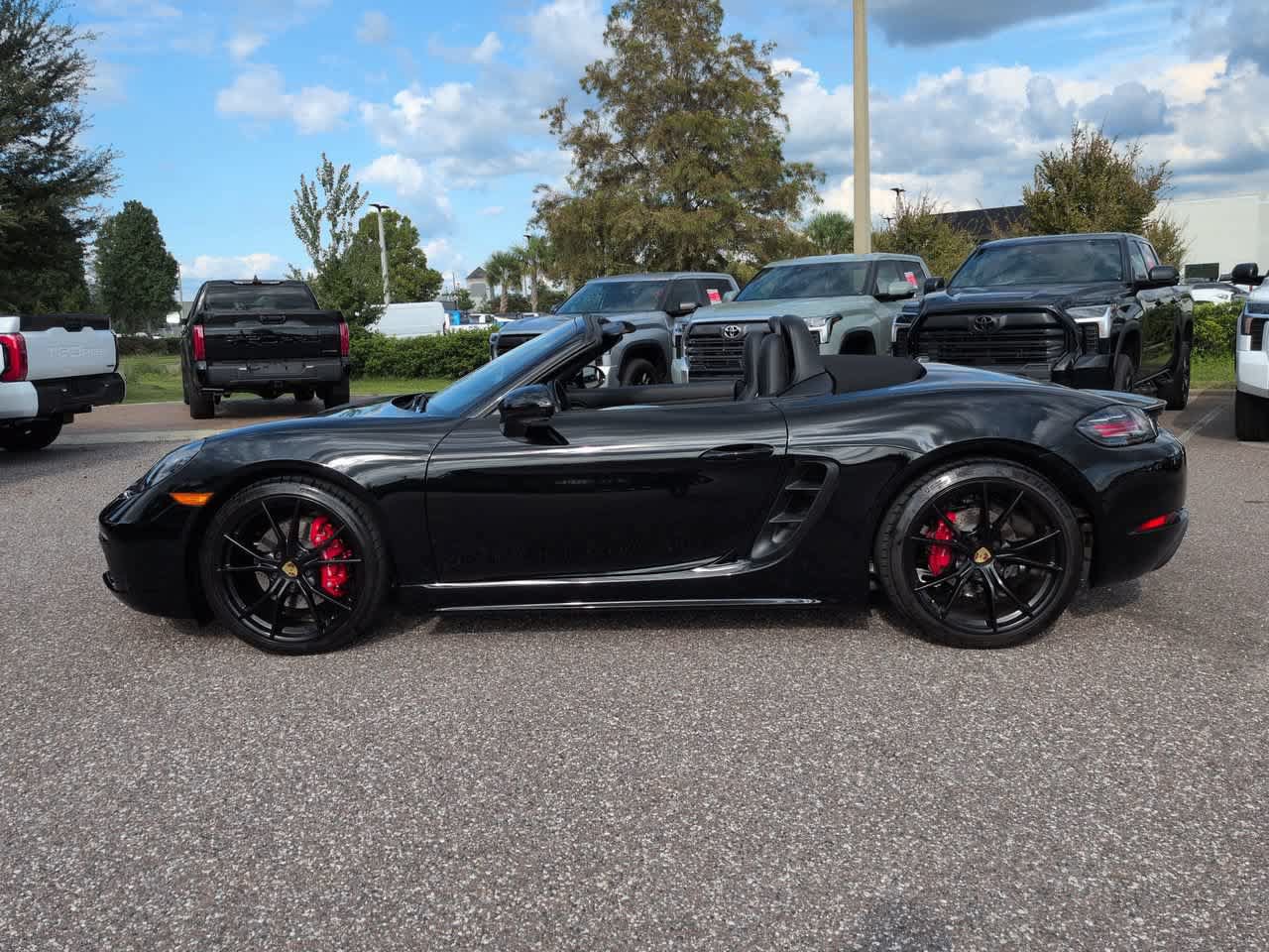 Used 2024 Porsche 718 Boxster S RWD image 3