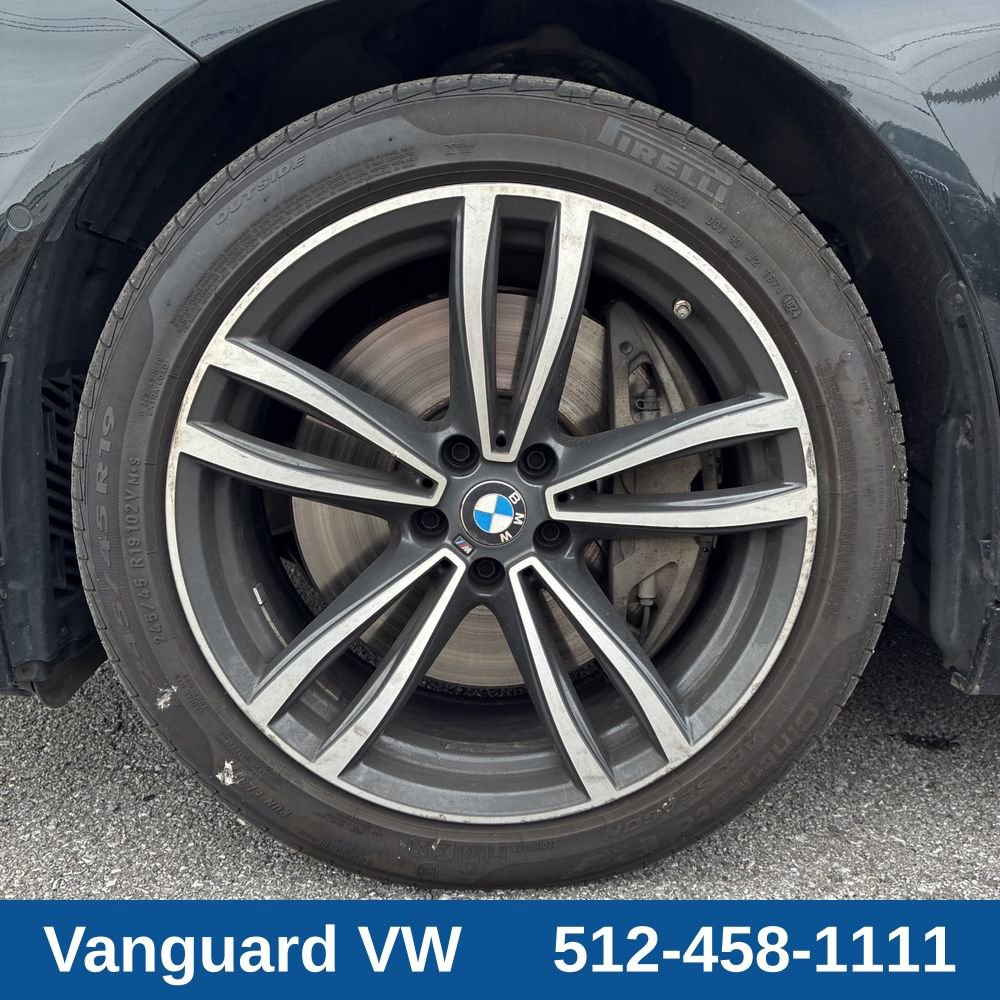 Used 2022 BMW 750i xDrive w/ Executive Package AWD/4WD image 11