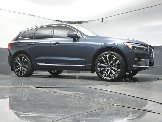 Used 2023 Volvo XC60 B5 Ultimate w/ Climate Package AWD/4WD image 32