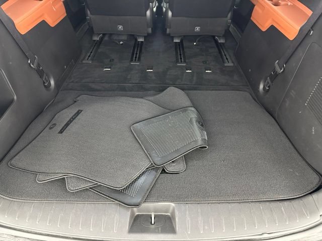 Used 2023 Kia Carnival SX Prestige FWD image 32