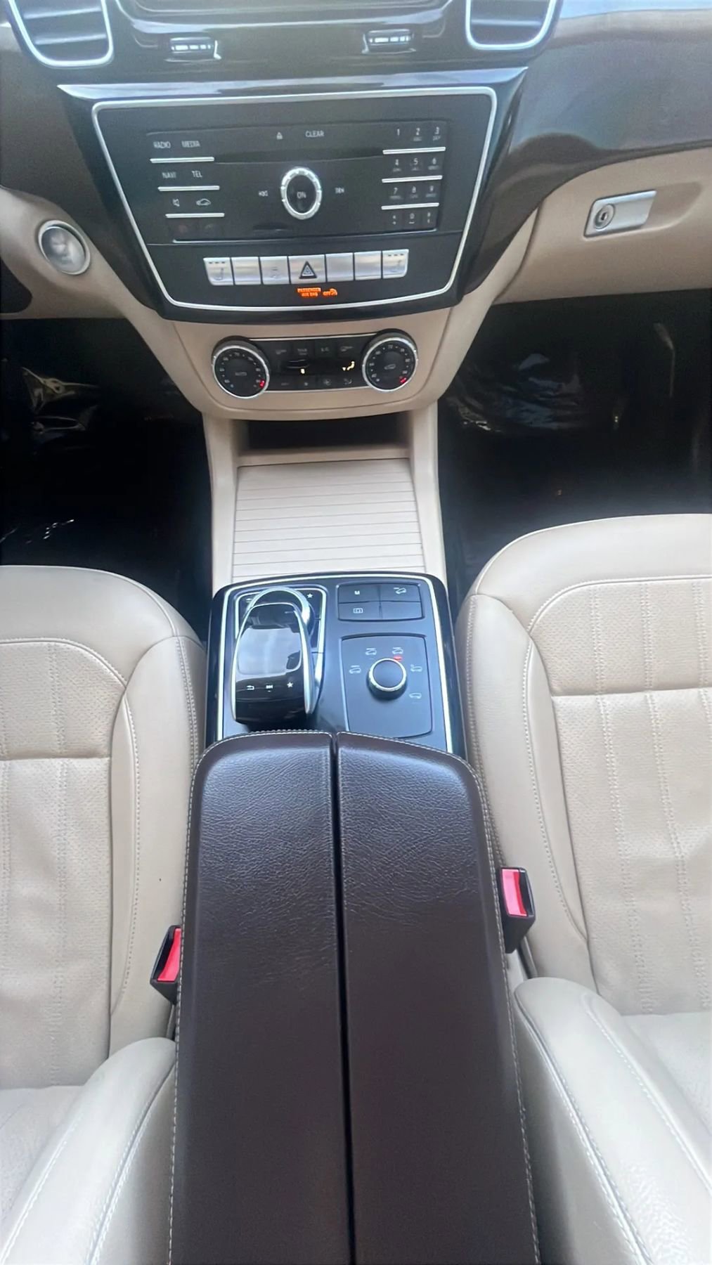 Used 2018 Mercedes-Benz GLE 350 GLE 350 4MATIC Sport Utility 4 image 14