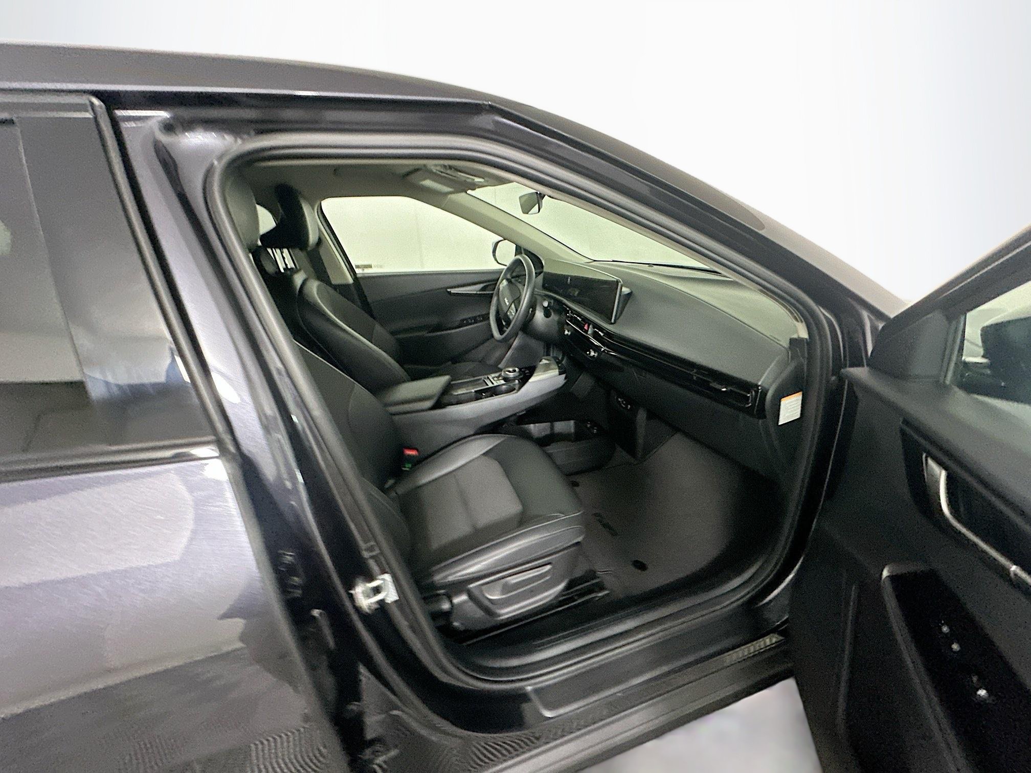 Used 2025 Kia EV6 Light w/ Light LR Technology Package RWD image 30