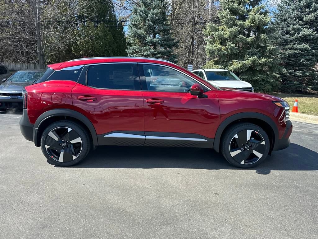 New 2025 Nissan Kicks SR image 6