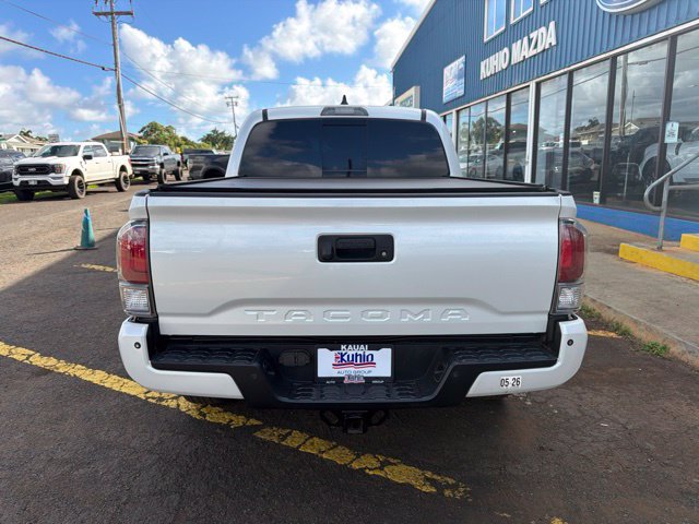 Used 2022 Toyota Tacoma TRD Sport AWD/4WD image 4