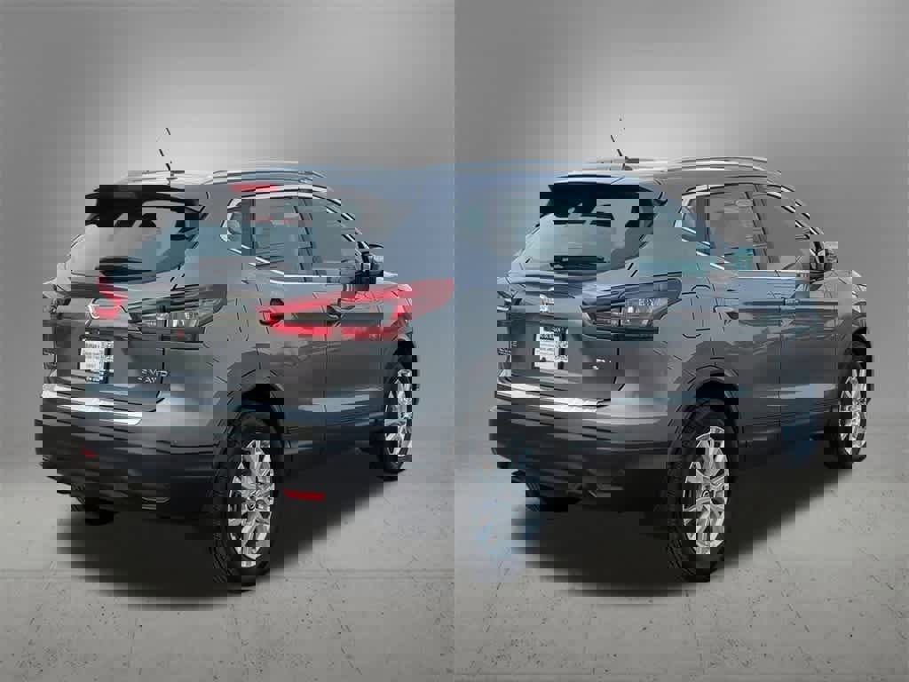 Used 2022 Nissan Rogue Sport SV w/ Technology Package image 6