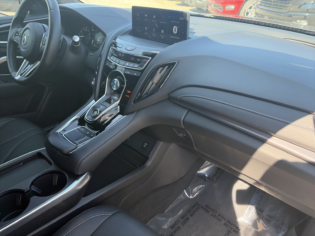 Used 2025 Acura RDX SH-AWD image 32