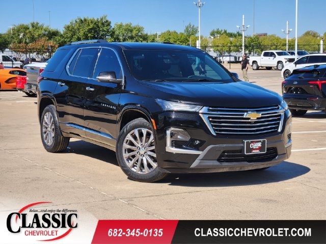 Used 2023 Chevrolet Traverse Premier
