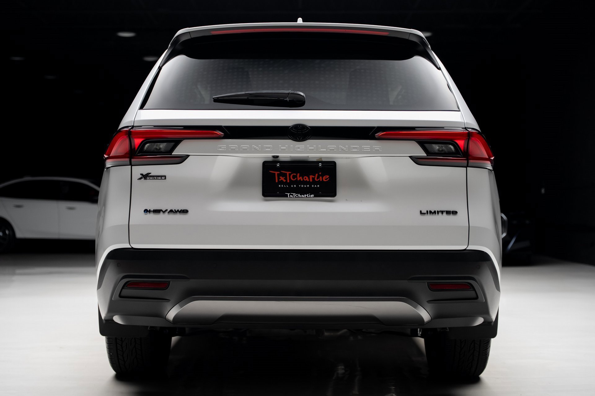 Used 2024 Toyota Grand Highlander XLE image 26