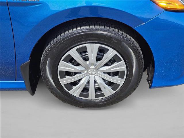Used 2020 Toyota Camry LE FWD image 9