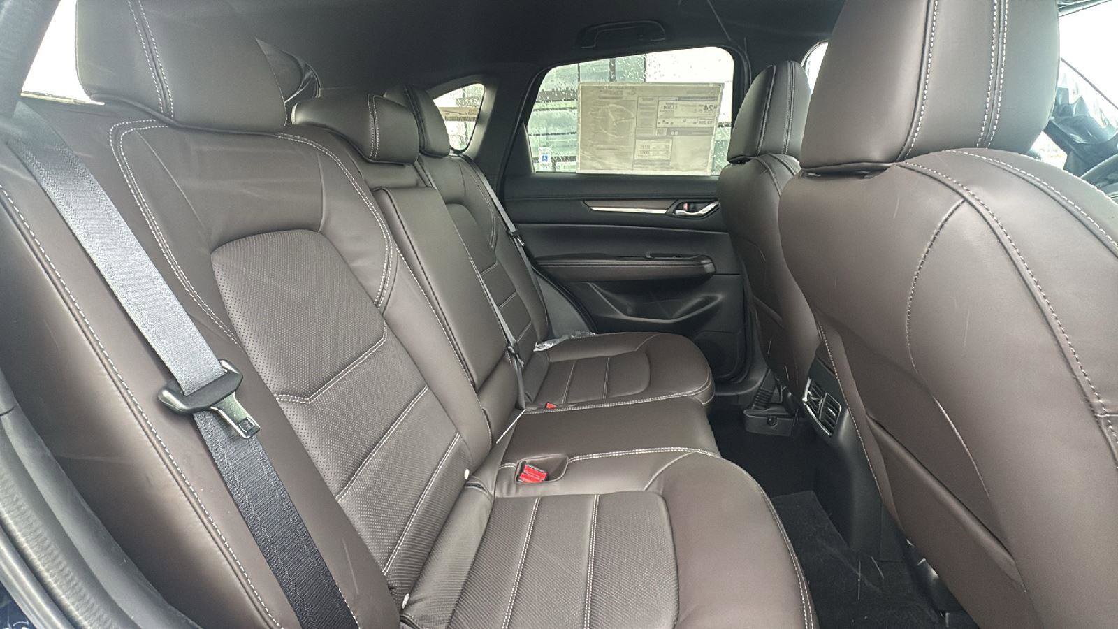 New 2025 MAZDA CX-5 Signature image 17
