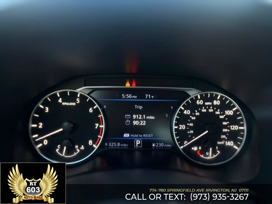 Used 2024 Nissan Altima 2.5 SR FWD image 14