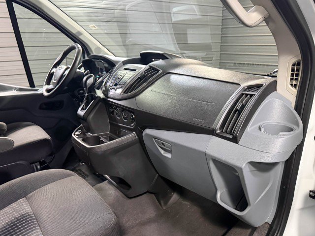 Used 2018 Ford Transit 350 XLT image 19