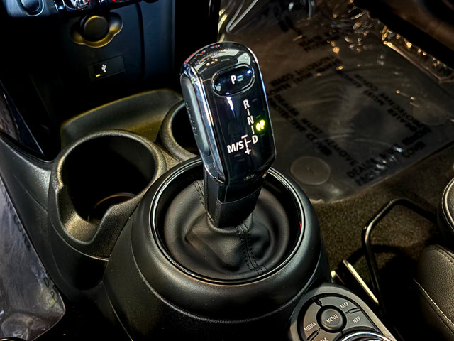 Used 2024 MINI Cooper S FWD image 14