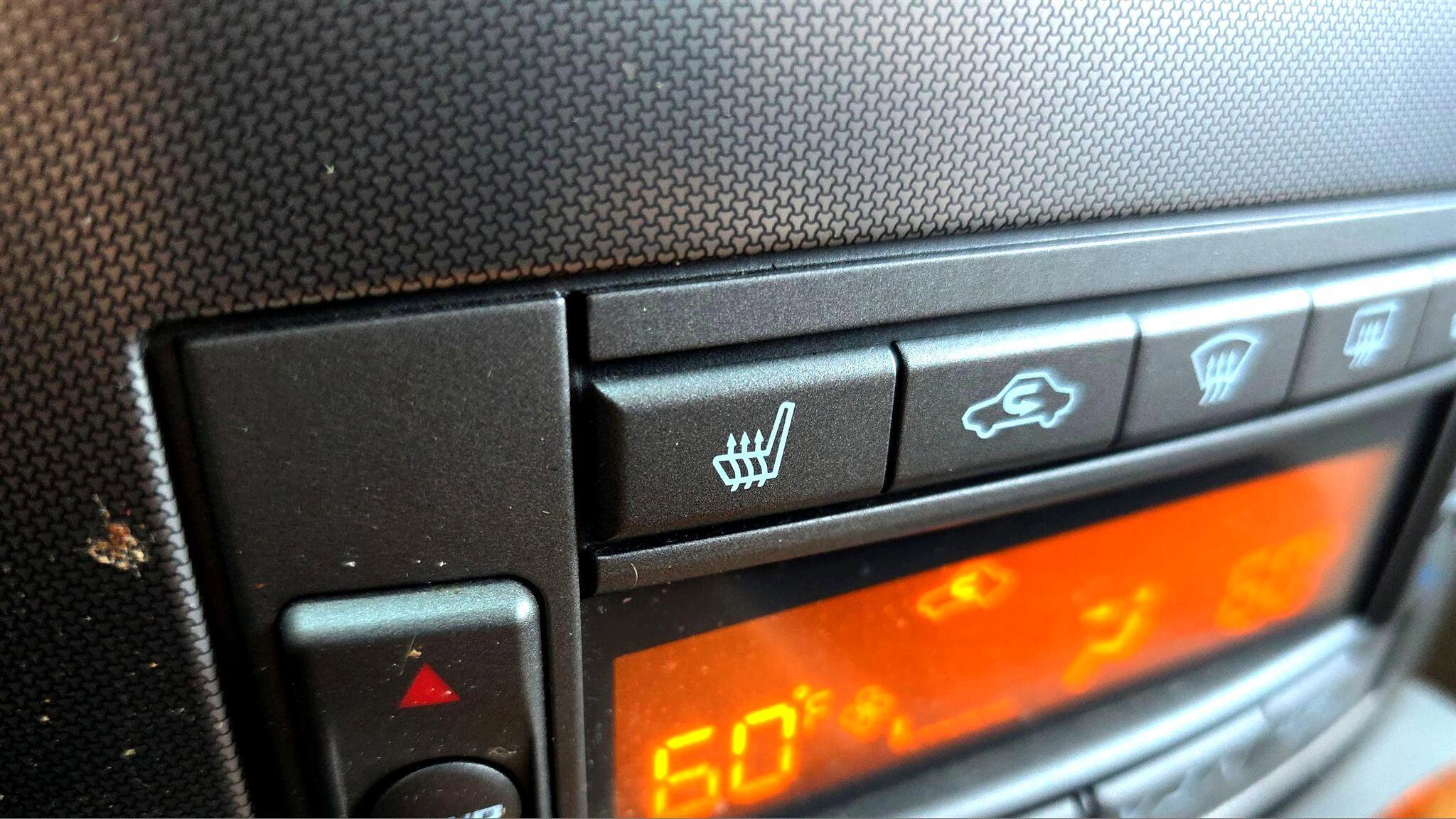 Used 2004 Cadillac XLR image 35