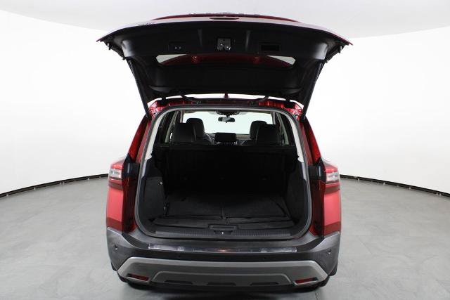 Certified 2022 Nissan Rogue SV w/ SV Premium Package FWD image 17
