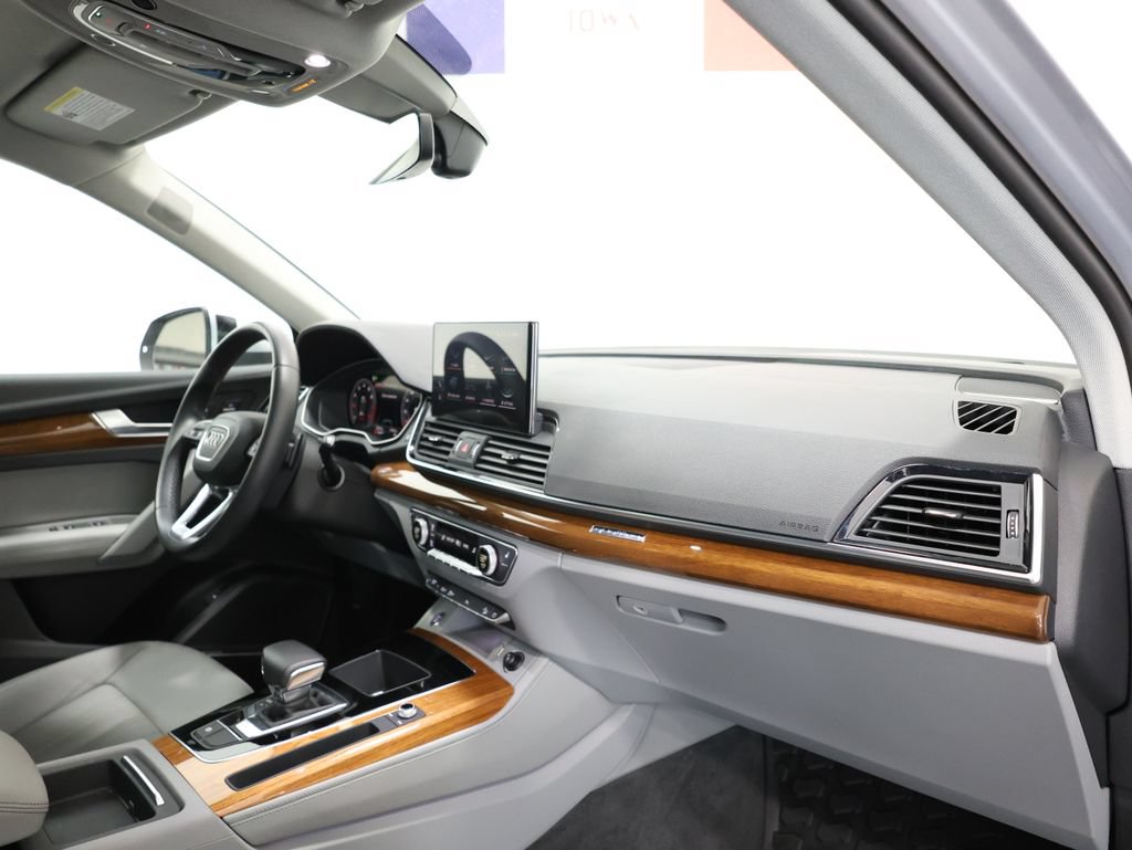 Used 2022 Audi Q5 2.0T Premium Plus AWD/4WD image 23