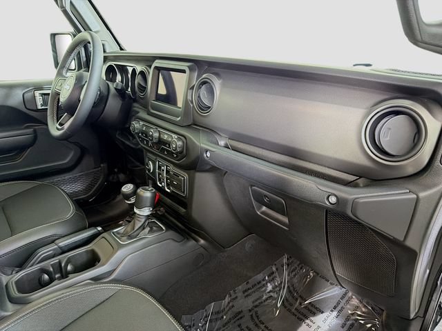 Used 2023 Jeep Gladiator Sport AWD/4WD image 27