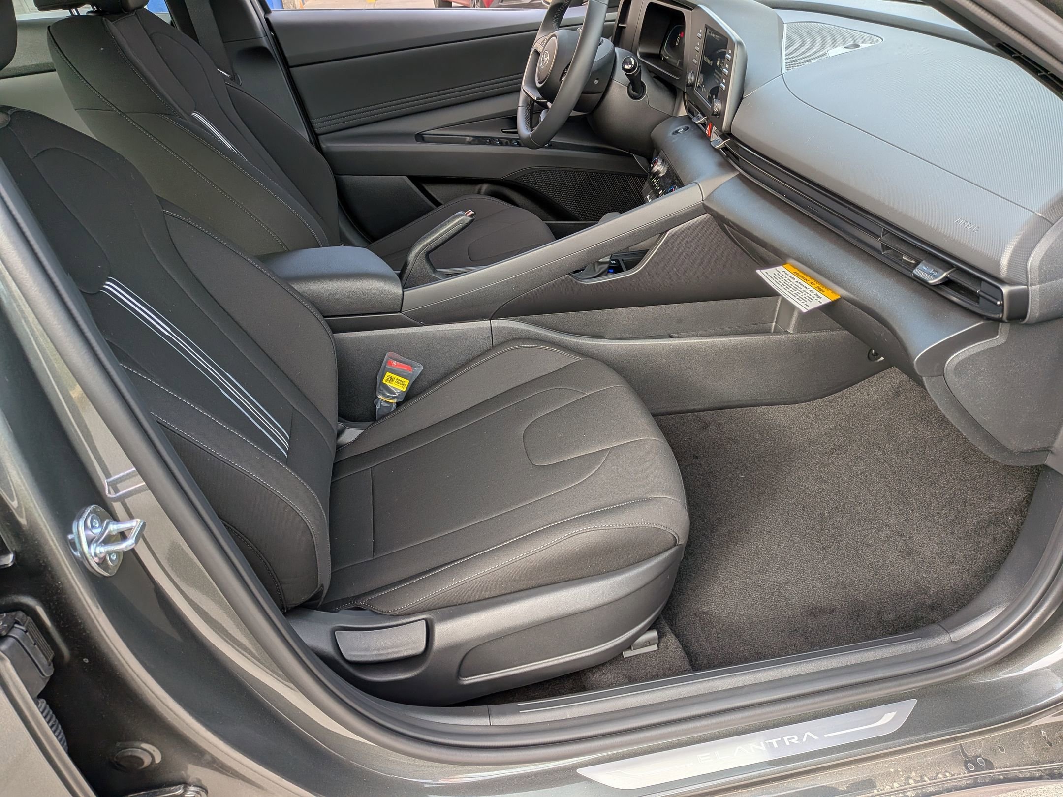 New 2026 Hyundai Elantra Sport FWD image 23