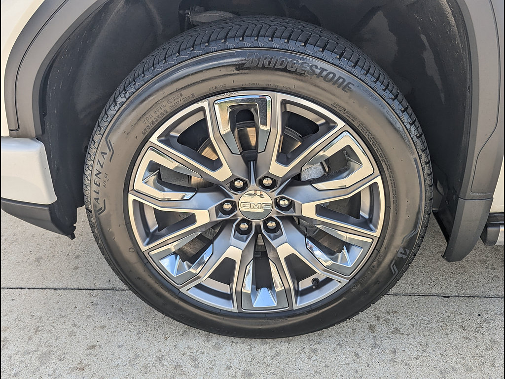 Used 2024 GMC Sierra 1500 Denali AWD/4WD image 19