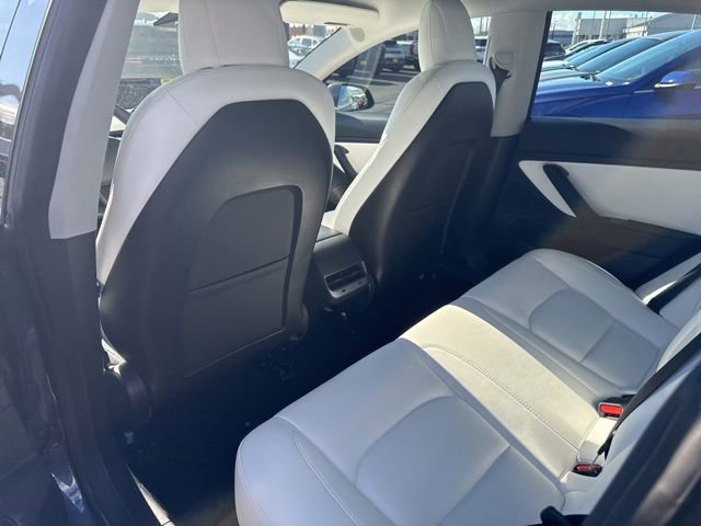 Used 2020 Tesla Model 3 Performance image 20