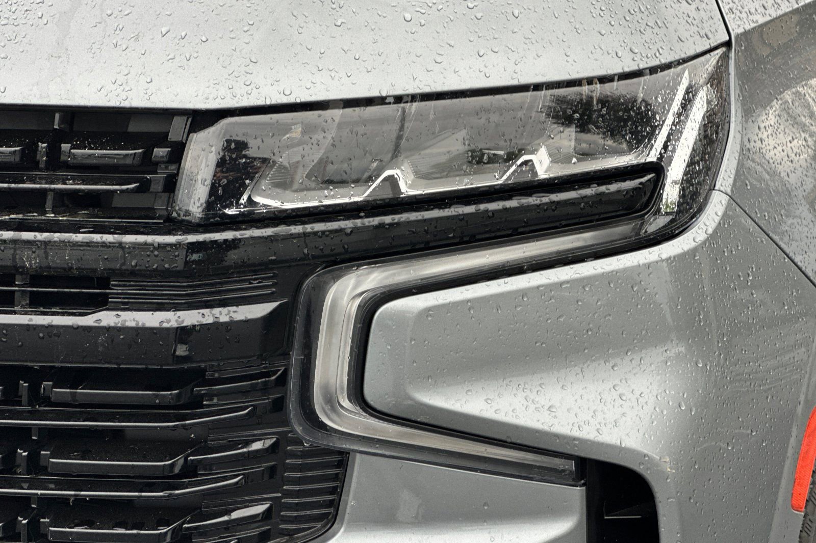 Used 2023 Chevrolet Suburban RST w/ Luxury Package image 54