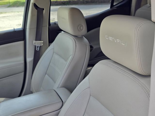 Used 2019 GMC Acadia Denali w/ Technology Package image 22