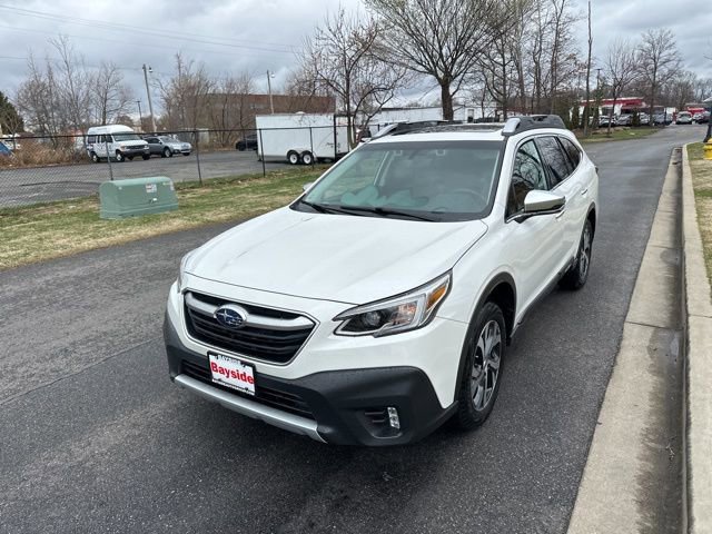 Used 2022 Subaru Outback Touring image 4