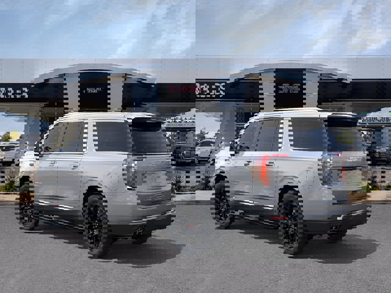 New 2026 GMC Yukon XL Denali w/ Sun & Power Step Package image 3