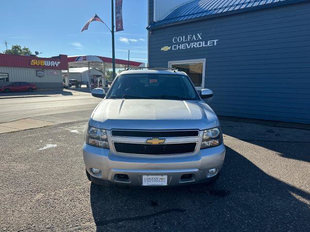 Used 2012 Chevrolet Suburban LT w/ Luxury Package AWD/4WD image 10