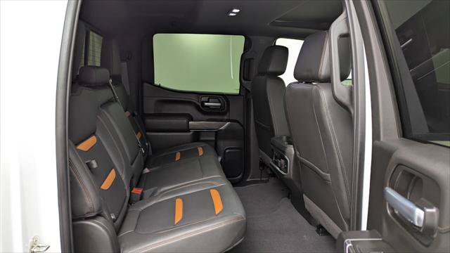 Used 2021 GMC Sierra 1500 AT4 w/ AT4 Value Package AWD/4WD image 18
