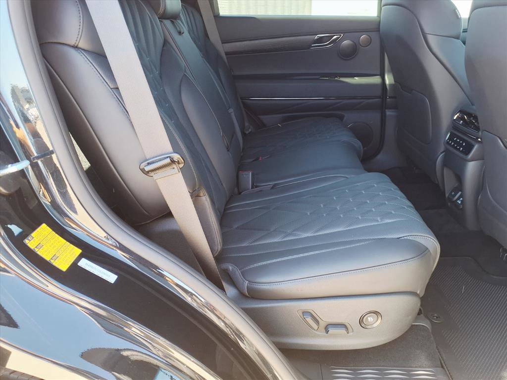 Certified 2026 Genesis GV80 3.5T Prestige image 14