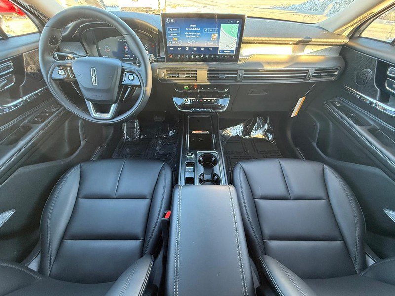 New 2026 Lincoln Corsair Premiere image 6