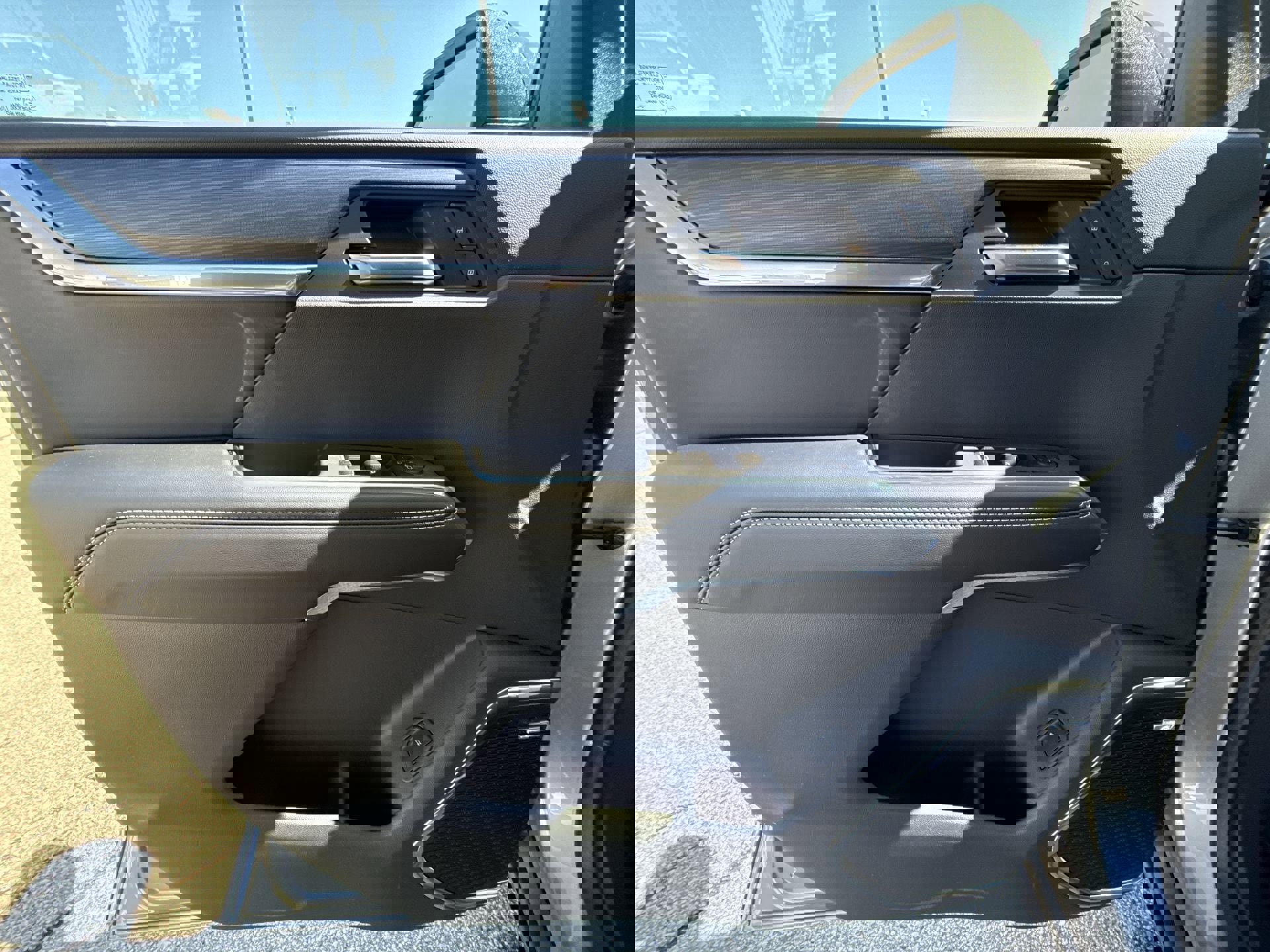 New 2025 GMC Acadia Elevation w/ Super Cruise Package image 21