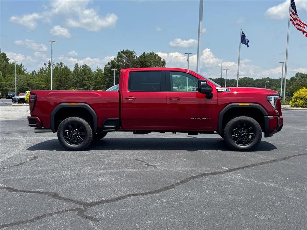 Used 2026 GMC Sierra 2500 AT4 AWD/4WD image 2