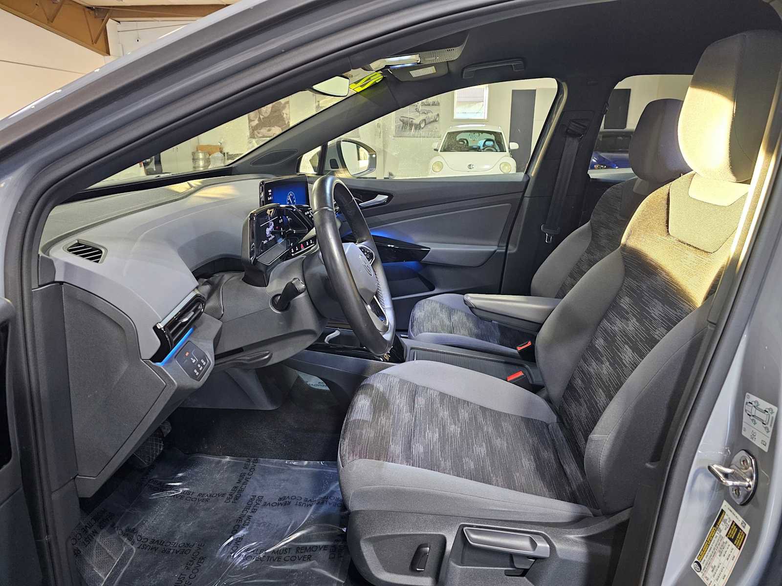 Used 2022 Volkswagen ID.4 Pro image 21