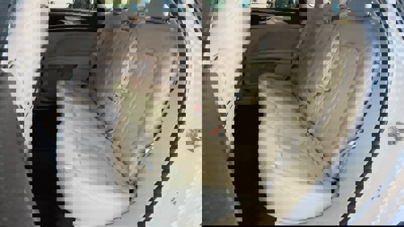 Used 2020 Lincoln MKZ w/ Convenience Package image 22