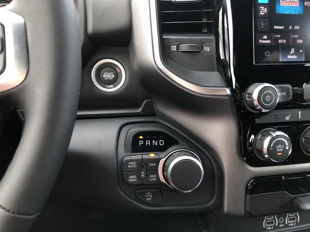 New 2026 RAM 1500 4x4 Crew Cab image 26