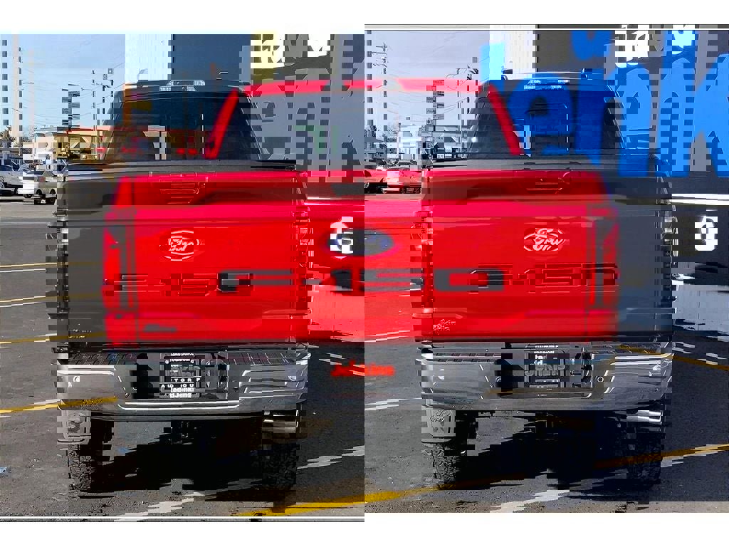Used 2024 Ford F150 XLT w/ Equipment Group 303A High image 4