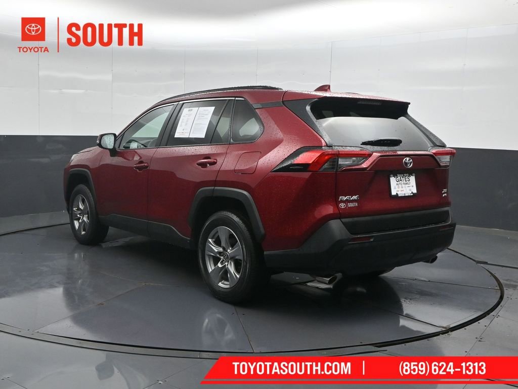 Used 2025 Toyota RAV4 XLE image 8