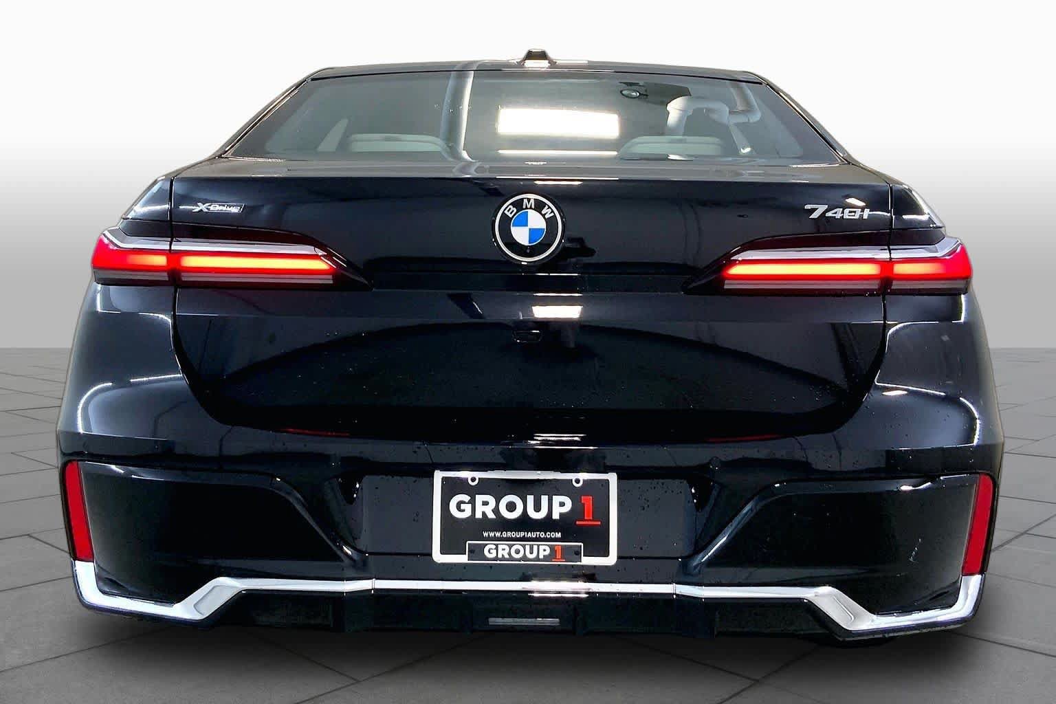 New 2026 BMW 740i xDrive w/ Executive Package AWD/4WD image 4