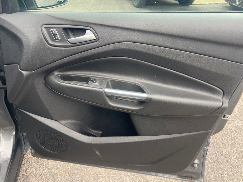 Used 2014 Ford Escape SE FWD image 28