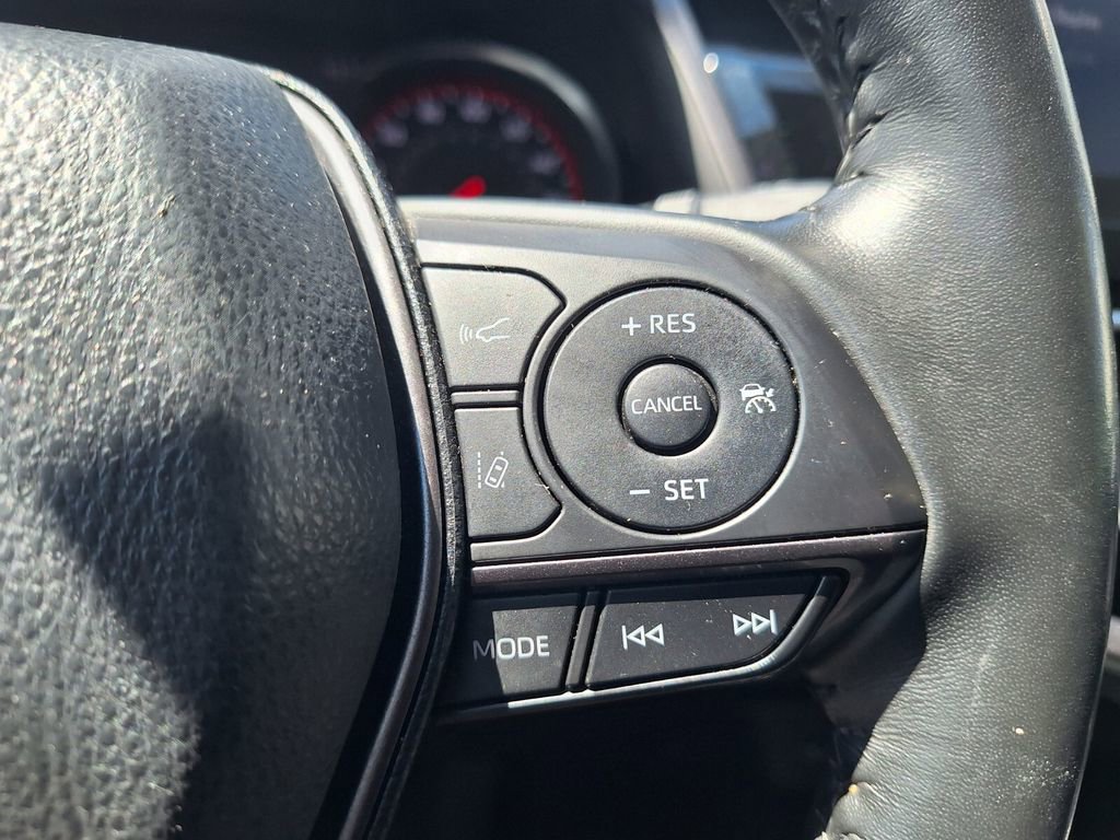 Used 2024 Toyota Camry XSE FWD image 14