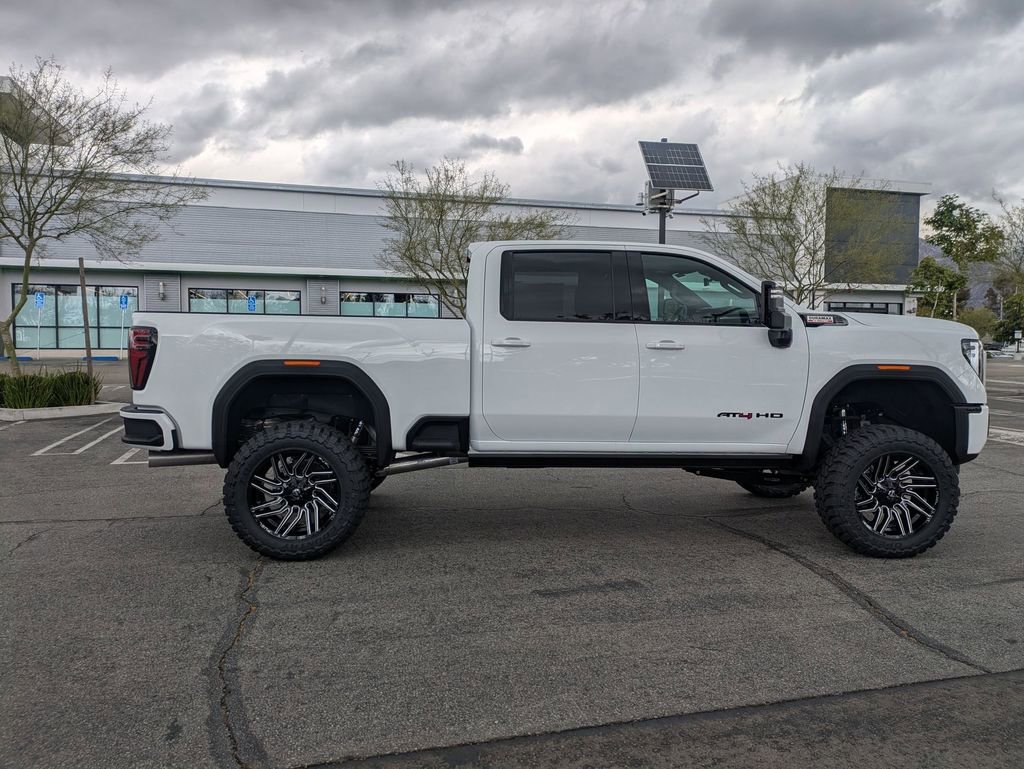 New 2026 GMC Sierra 2500 AT4 w/ AT4 Premium Plus Package AWD/4WD image 2