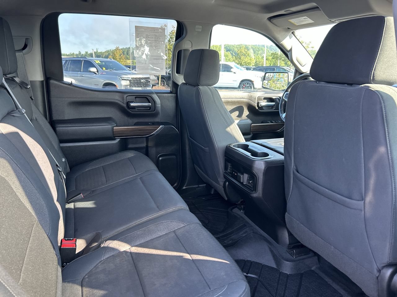 Used 2019 Chevrolet Silverado 1500 LT Trail Boss AWD/4WD image 19