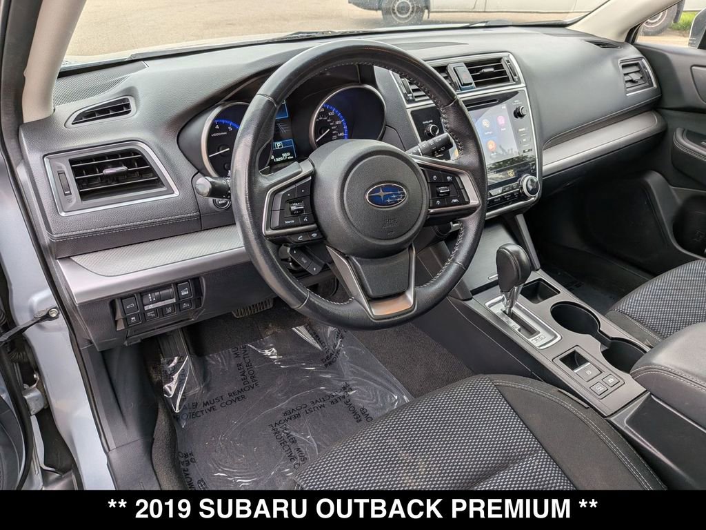 Used 2019 Subaru Outback 2.5i Premium AWD/4WD image 2