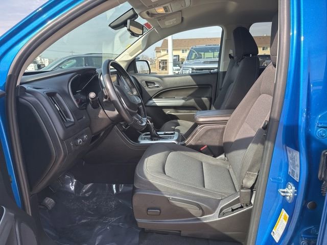 Used 2022 Chevrolet Colorado LT AWD/4WD image 15