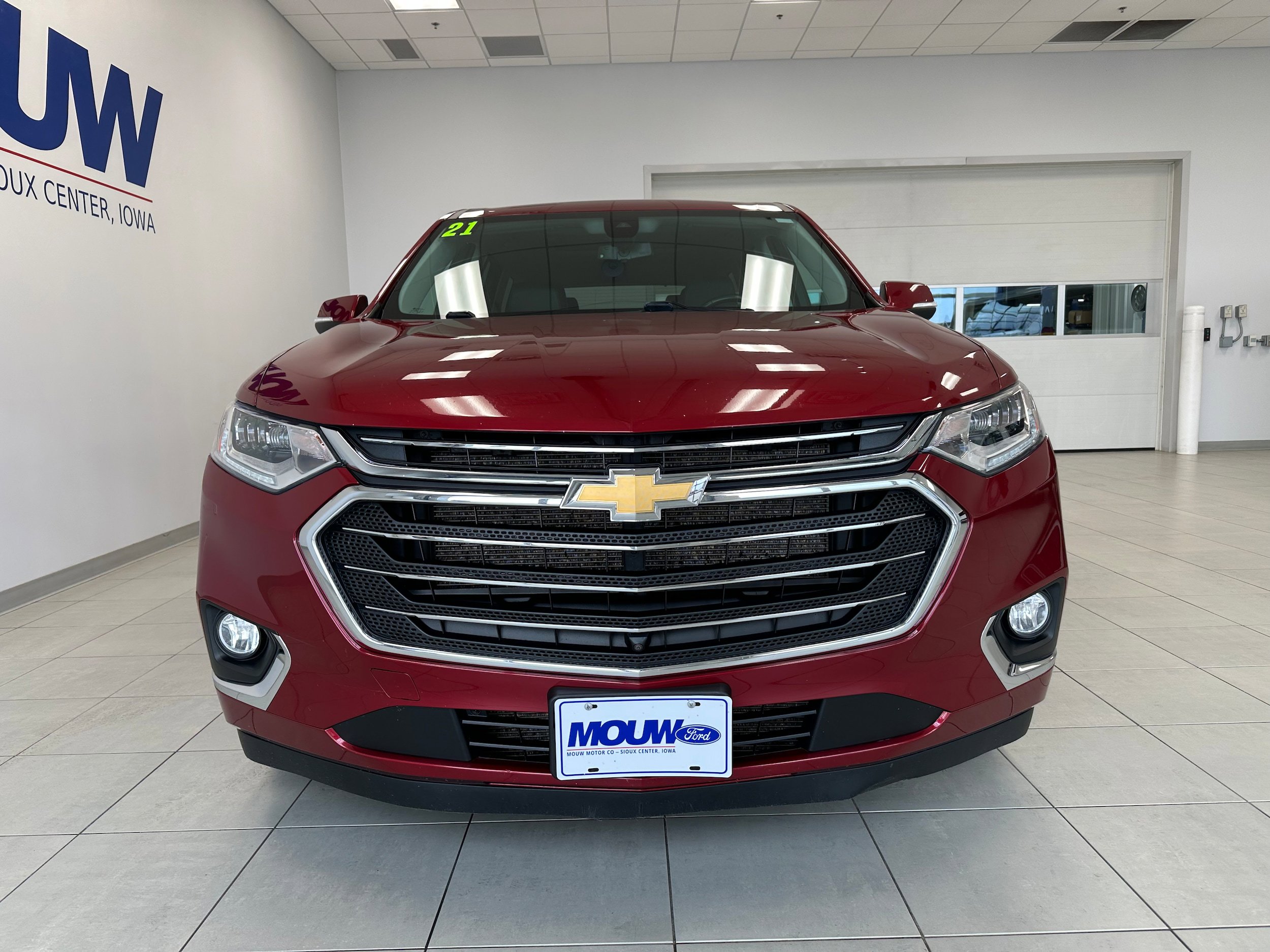 Used 2021 Chevrolet Traverse Premier image 3