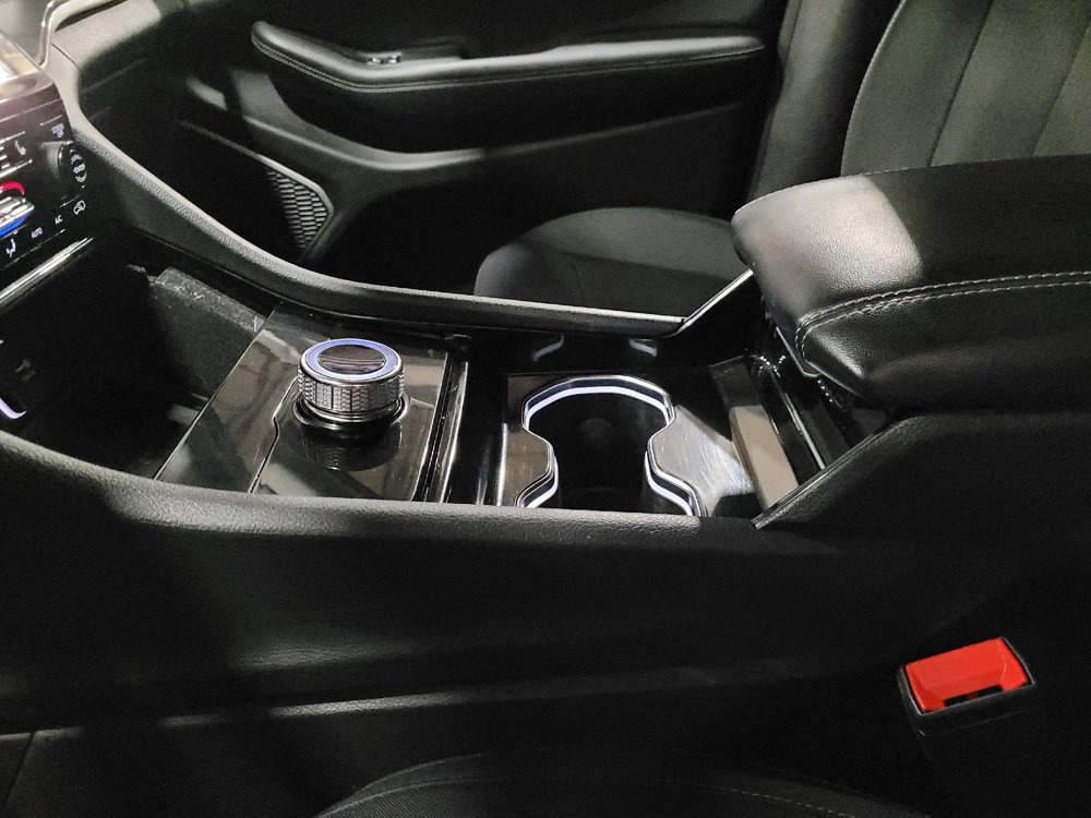 Used 2022 Jeep Grand Cherokee L Laredo w/ Luxury Tech Group I image 26