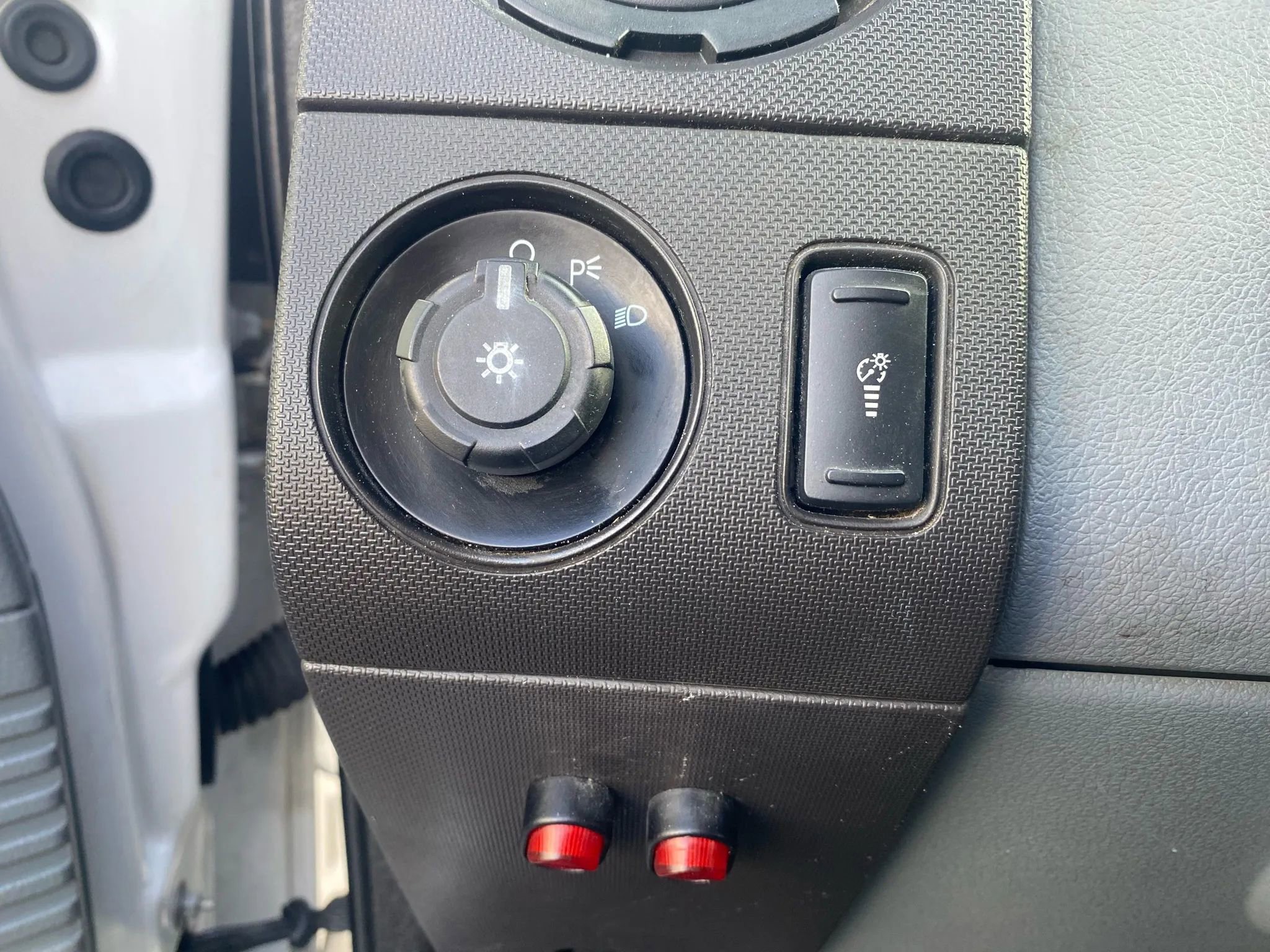 Used 2015 Ford F550 4x4 Regular Cab Super Duty image 19